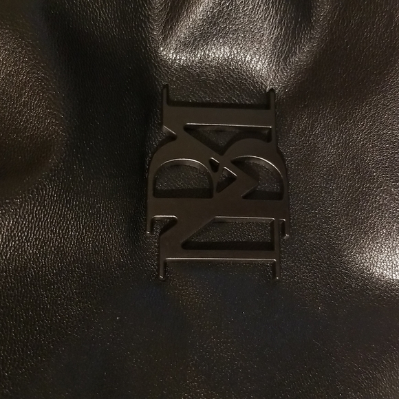 BADGLEY MISCHKA | Ruched Convertible Clutch - Picture 7 of 12